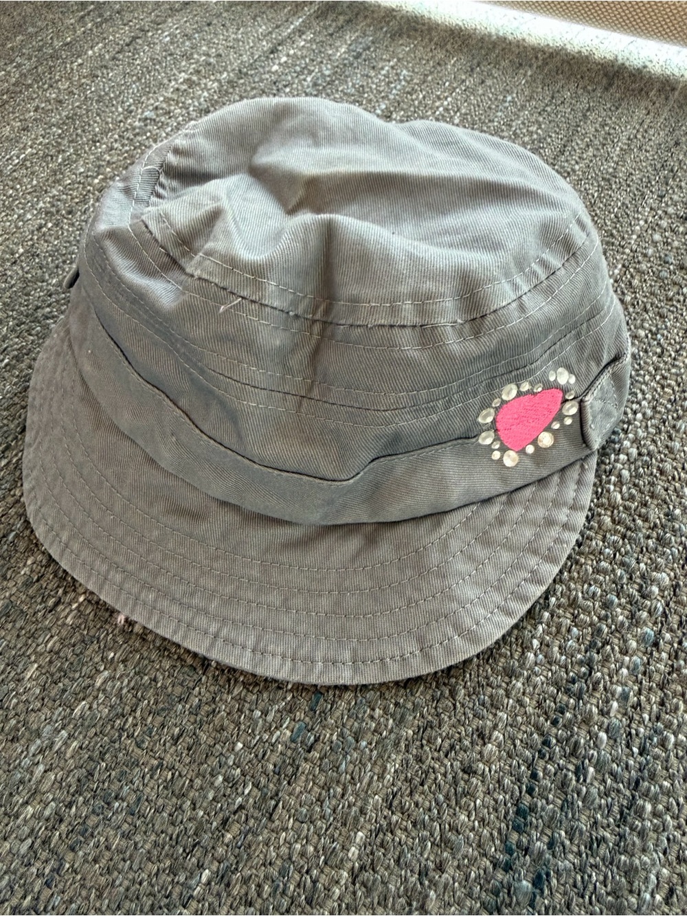 Place Gray Bucket Hat with Pink Heart Detail